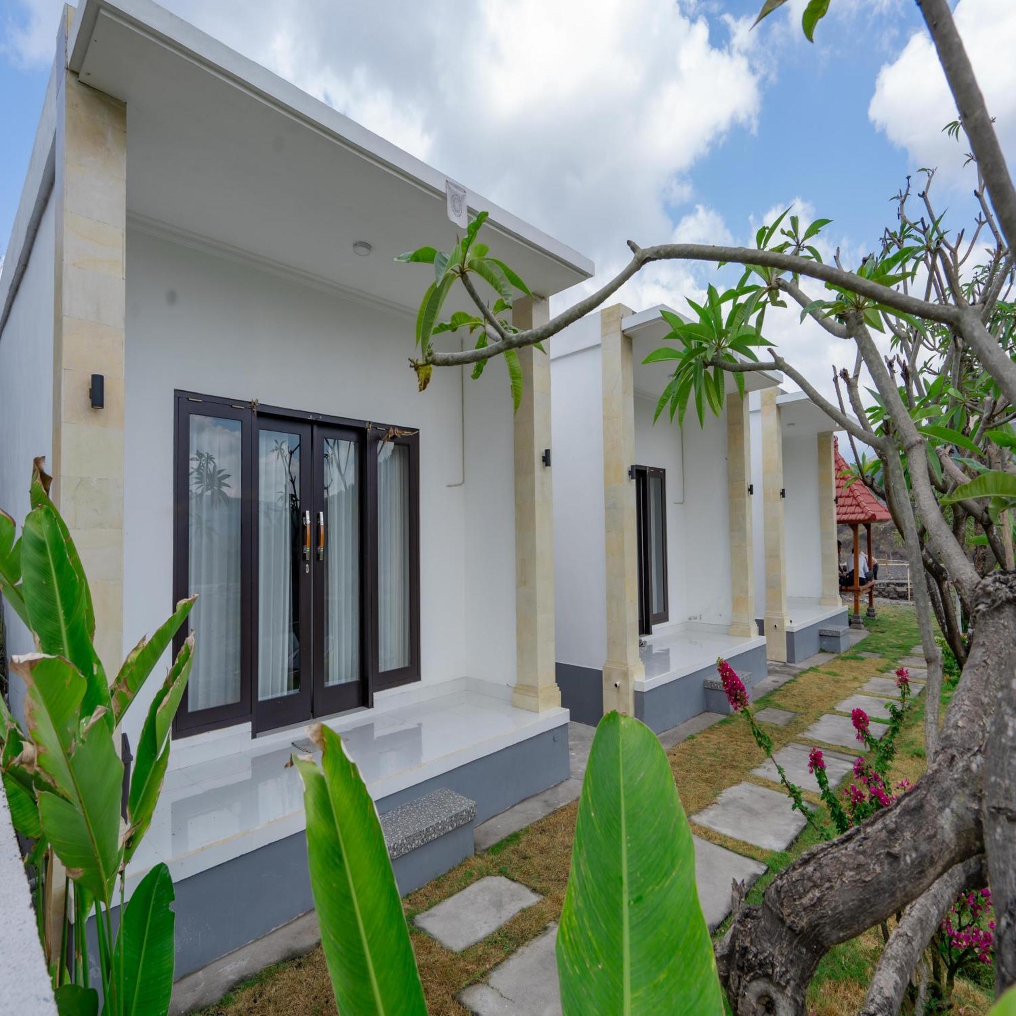 Batur Kencana Villa Mitra Reddoorz Baturaja  Exterior photo
